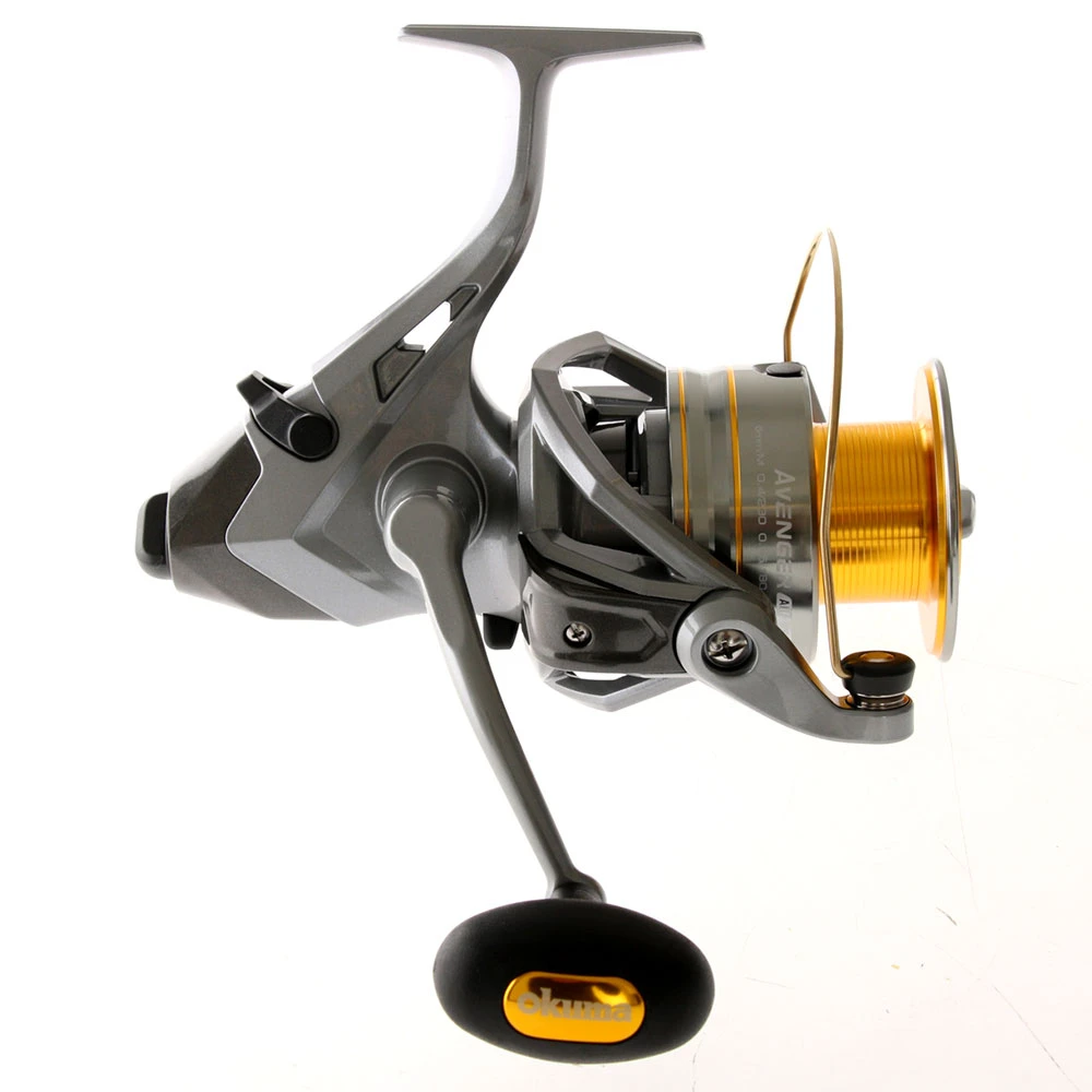 Okuma Baitfeeder Avenger 8000 Spinning Reel - Image 3